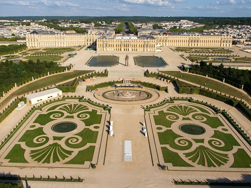 Projet de rénovation du château de Versailles Projet de rénovation du château de Versailles